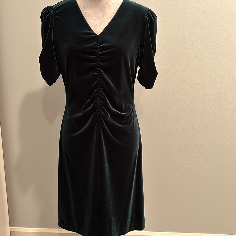 DKNY Short Sleeve Green Velvet Dress Size 10